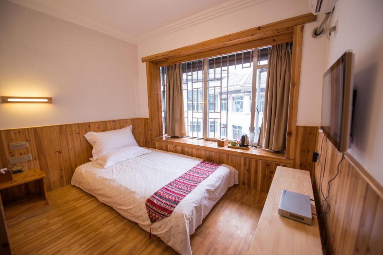 Ming Palace International Youth Hostel Guilin Dış mekan fotoğraf